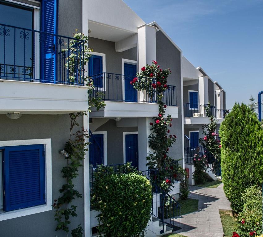 Limni Hotel Фанарион Екстериор снимка